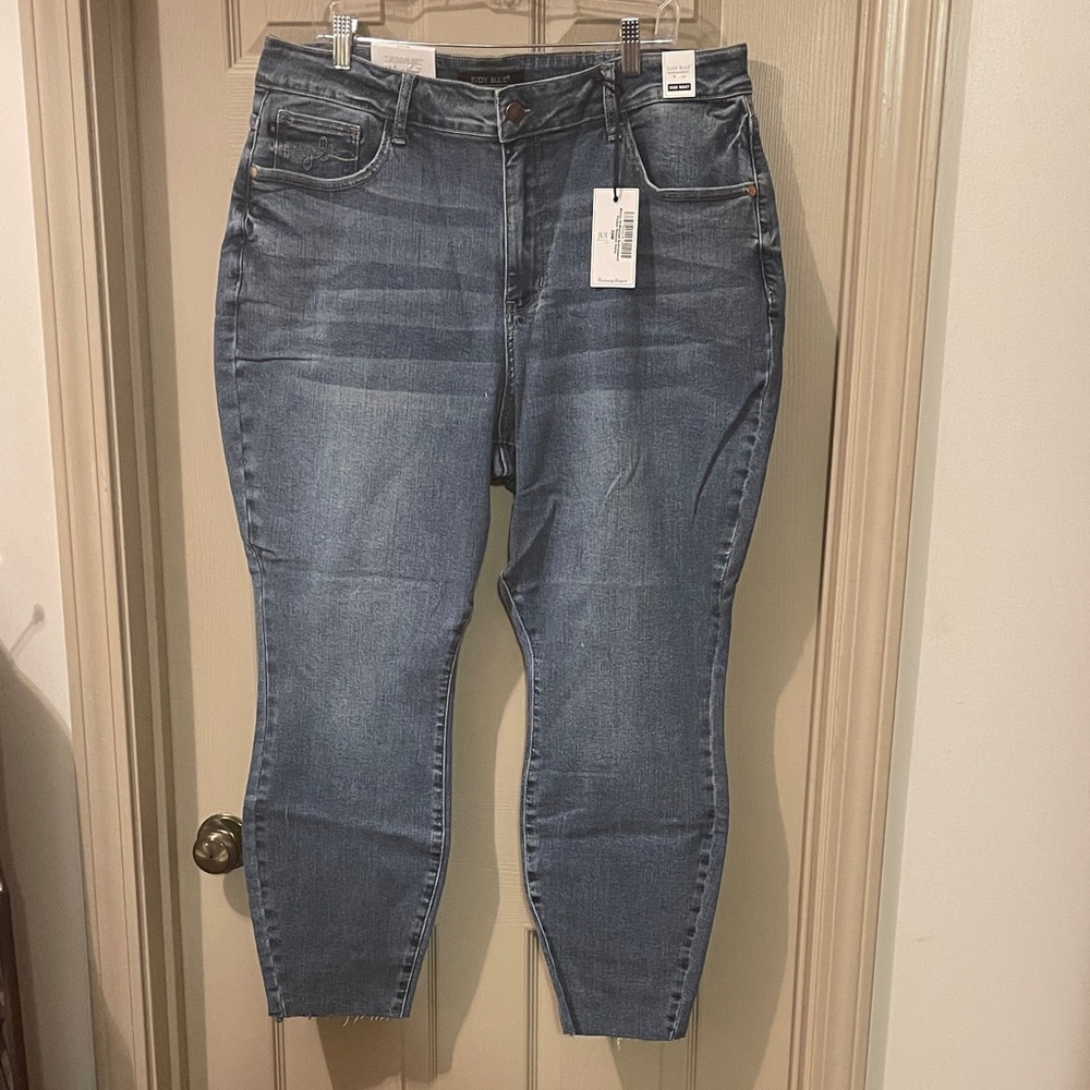 NWT Judy Blue Relaxed Fit High Waisted Classic Blue Jeans, Size 20w